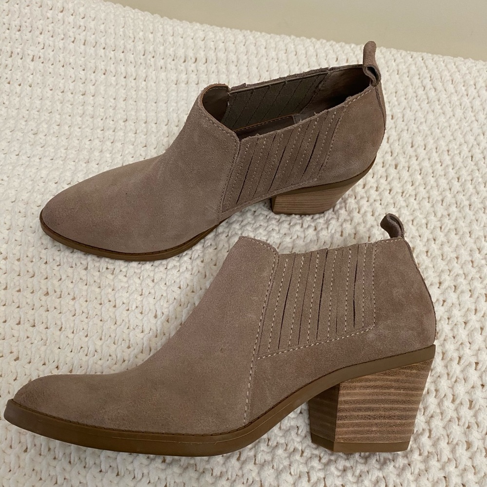 Dolce vita Jory Chelsea Ankle Boot